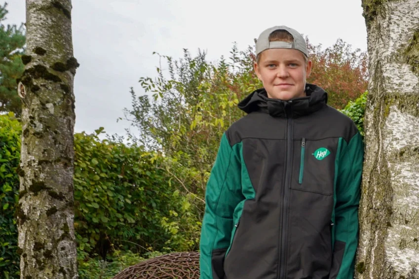 Severein HIrzel Lehrabschlussprüfung bestanden.